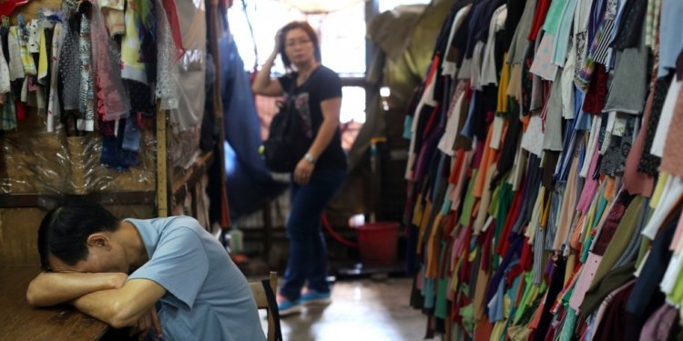 A shopper browses in the Yen